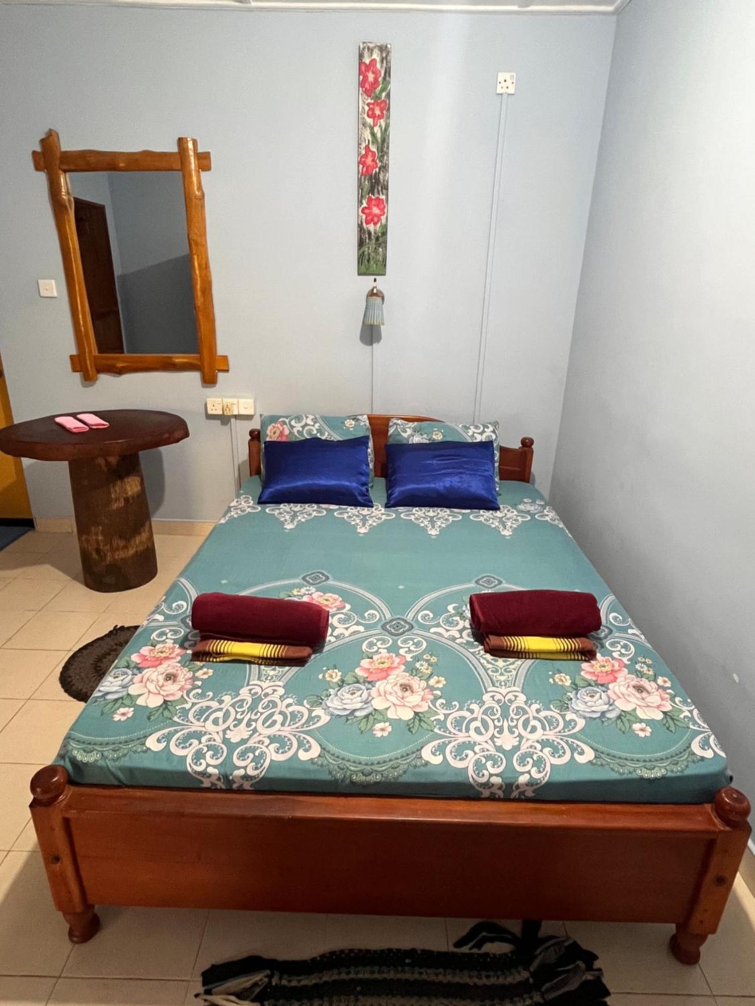 Lobster Inn Trincomalee Luaran gambar