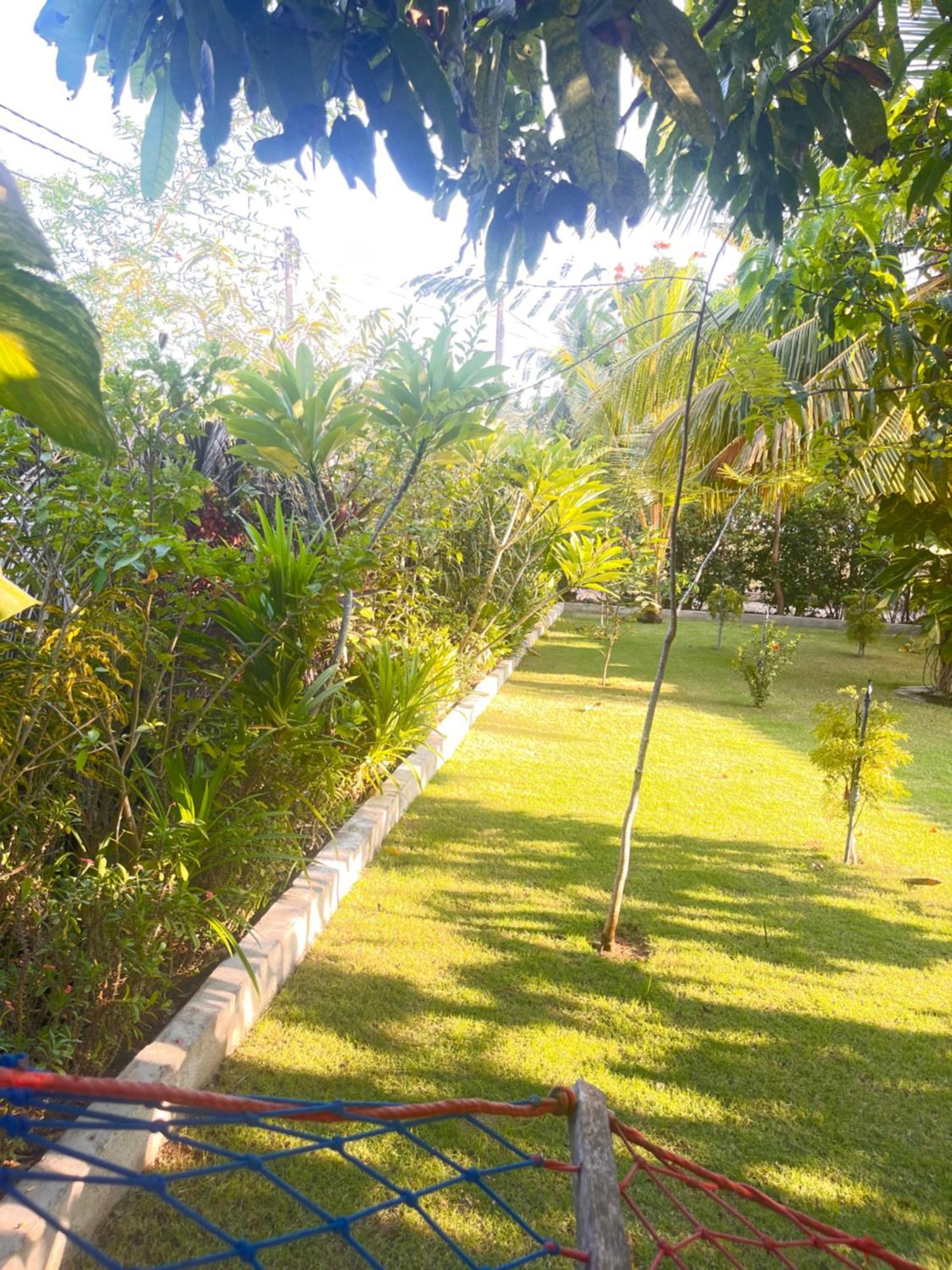 Lobster Inn Trincomalee Luaran gambar