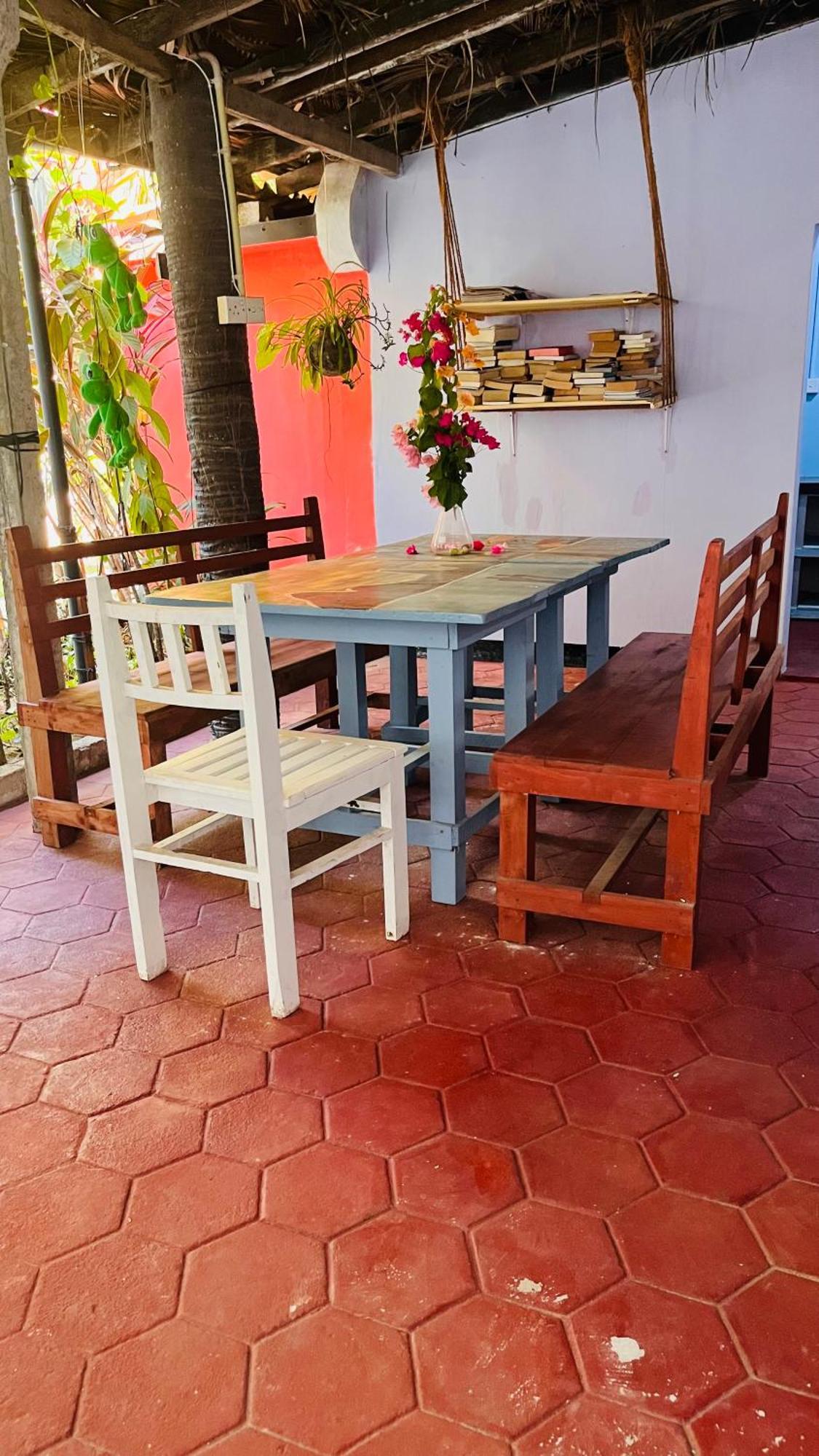 Lobster Inn Trincomalee Luaran gambar