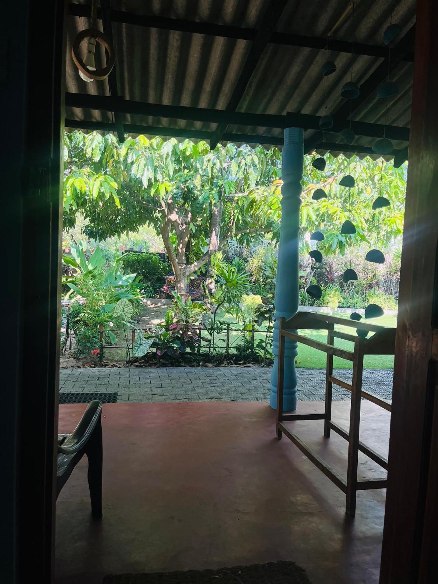Lobster Inn Trincomalee Luaran gambar